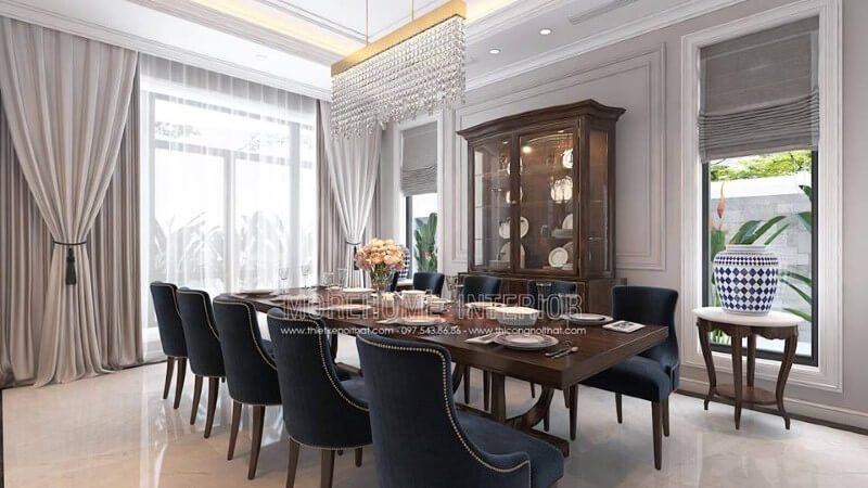 Trang trí nội thất phòng ăn phòng ăn tân cổ điển đẹp, quý phái với không gian bàn ăn dành cho 10 người nhưng vẫn rộng rãi thông thoáng.